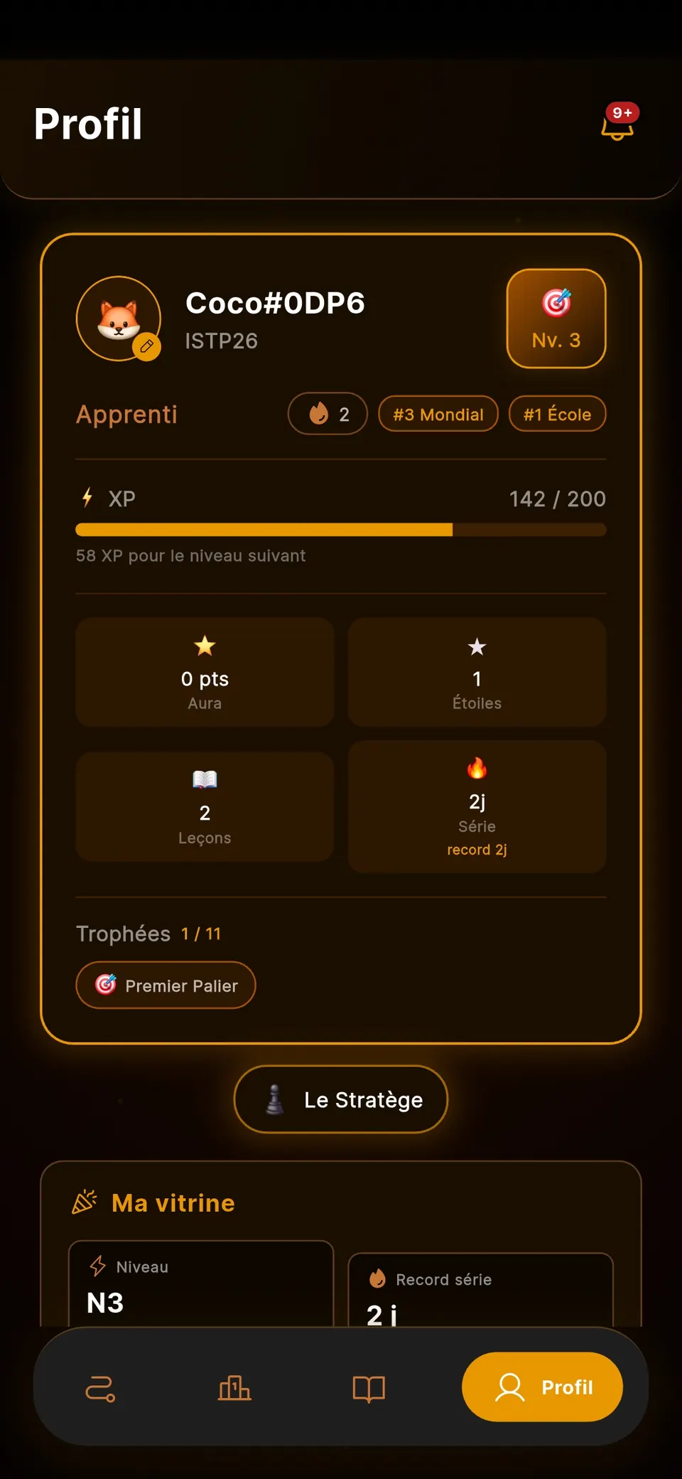 Écran Profil : barre d'XP à 142 sur 200, Aura, étoiles, leçons, série de 2 jours, et les trophées, dont « Premier Palier ».